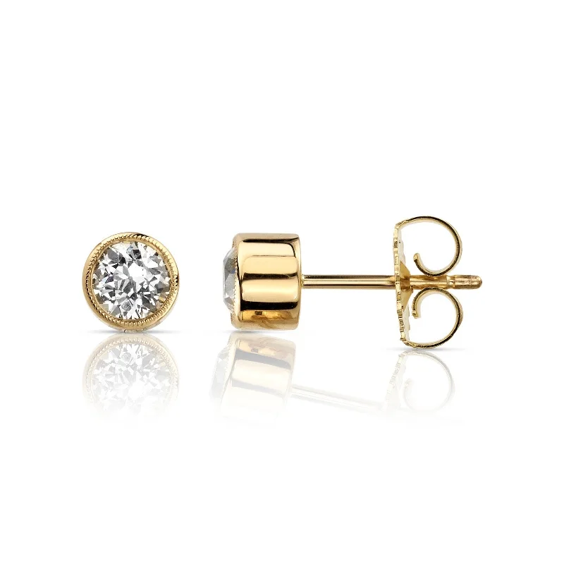 Geometric Earrings For Bold Look-GABBY STUDS