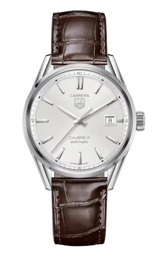 Watches With Fashionable Details-TAG HEUER CARRERA