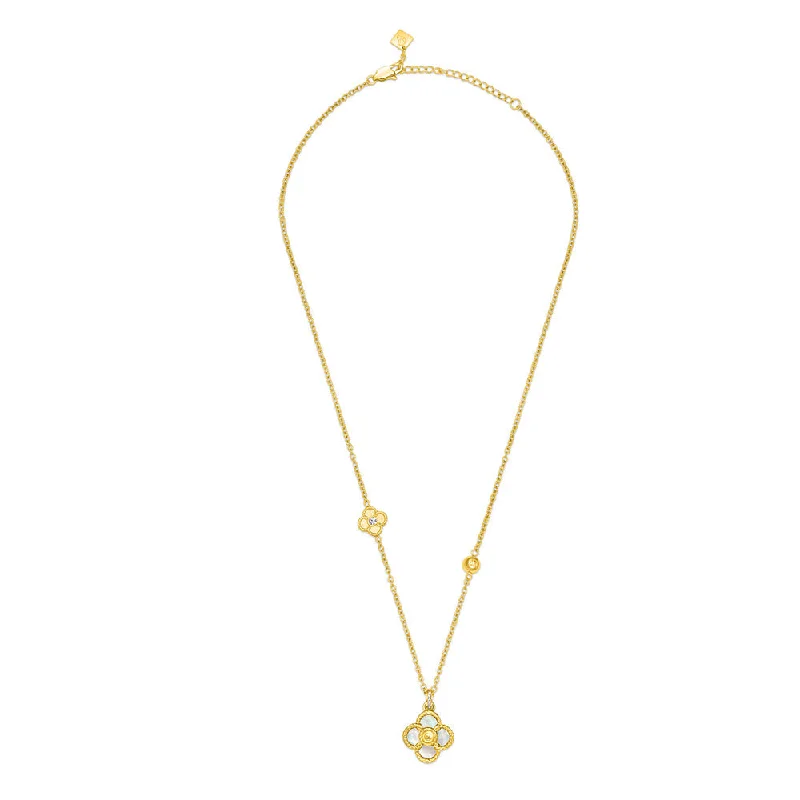 Classic Choker Necklaces For Fashion Statements-Women Petalos Gold Necklace