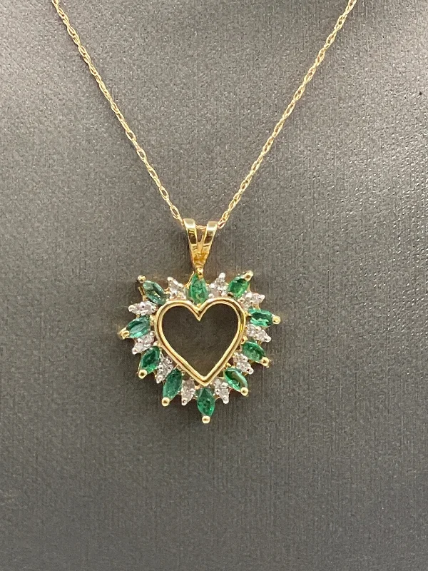 Fashionable Moon Necklaces For Evening Wear-Ladies 10 Karat Yellow Gold Emerald & Diamond Heart With Chain