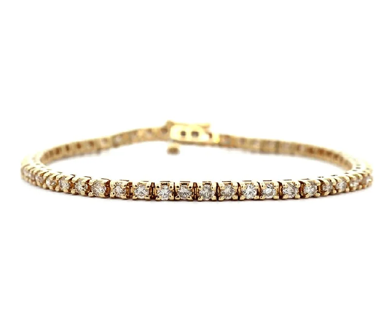 Bracelets With Bright Colors-2.20ctw Round Diamond Tennis Bracelet in 14K