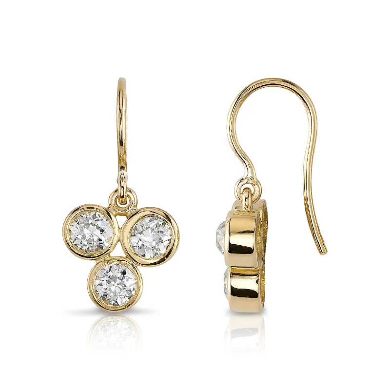 Sleek Gold Earrings For Classy Looks-EBONY DROPS