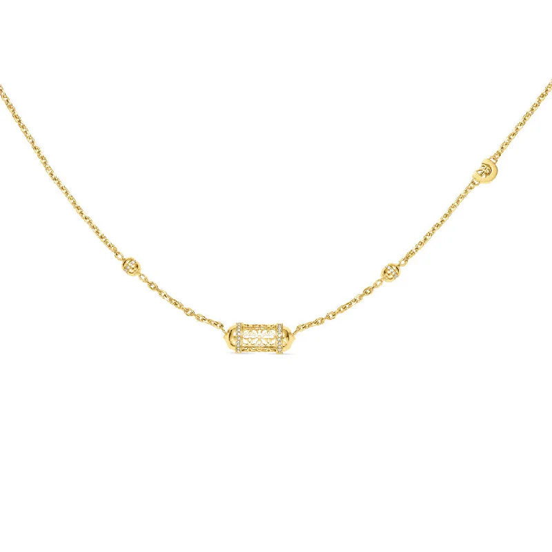 Elegant Chain Necklaces For Minimalist Style-Women Adriana Gold Necklace