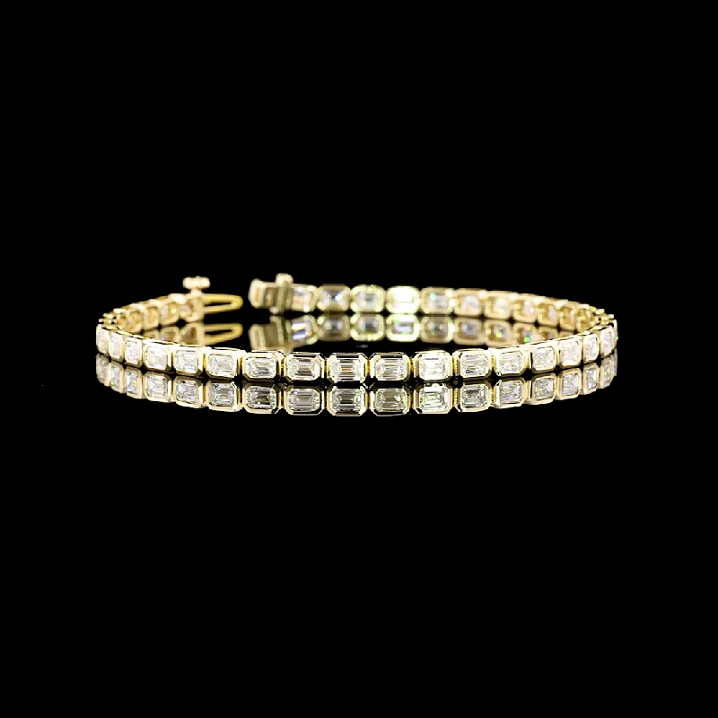 Bracelets With Multicolor Stones-14K Yellow Gold Lab Grown Emerald Diamond Tennis Bracelet BC1035